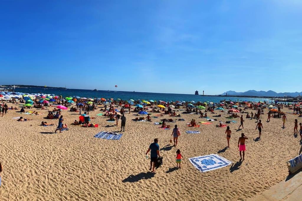 Cannes Centre Proche Plage Croisette Palais Des Festivals Exterior photo